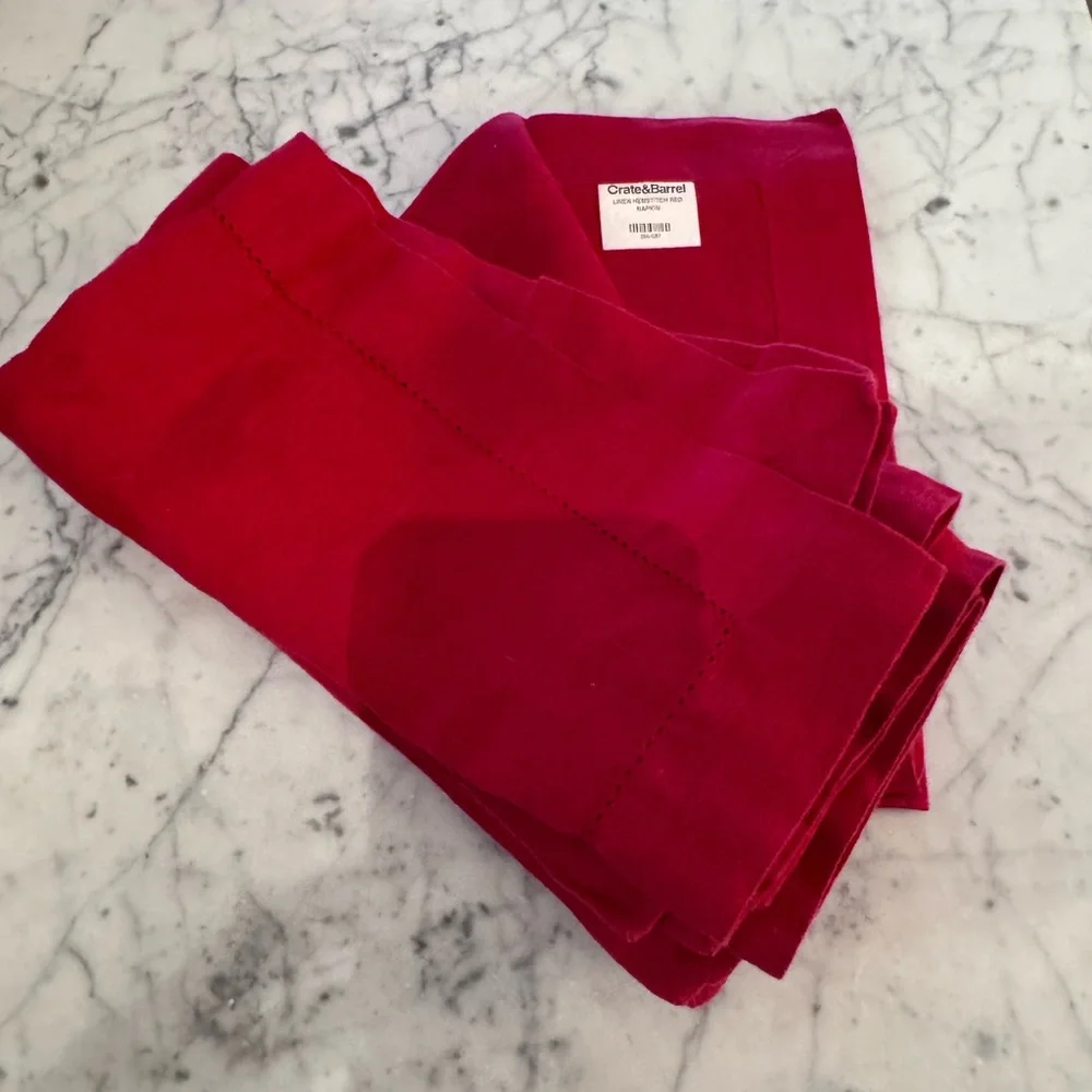 Crate and barrel linen Hemstitch napkins, set of 6, EUC